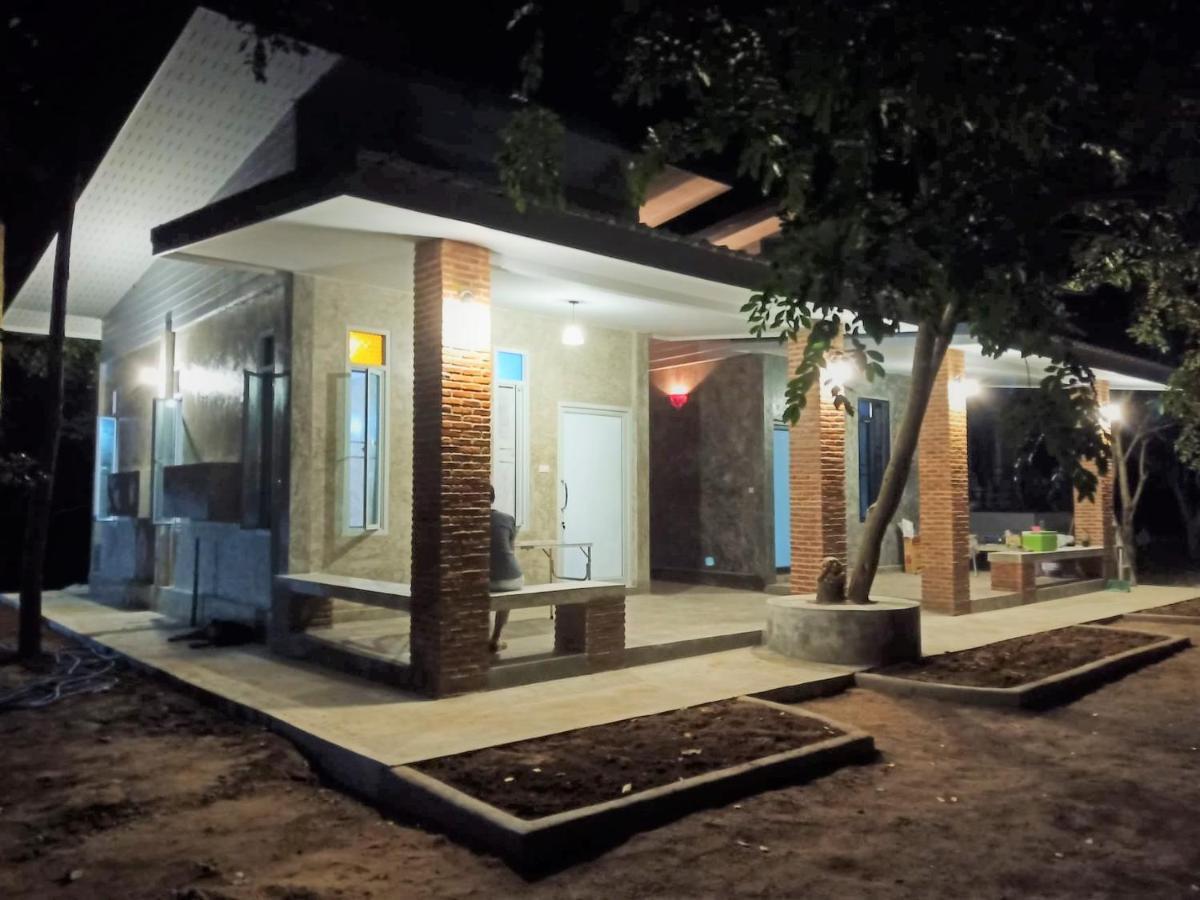 Baantantara Hotel Suan Phueng Exterior foto